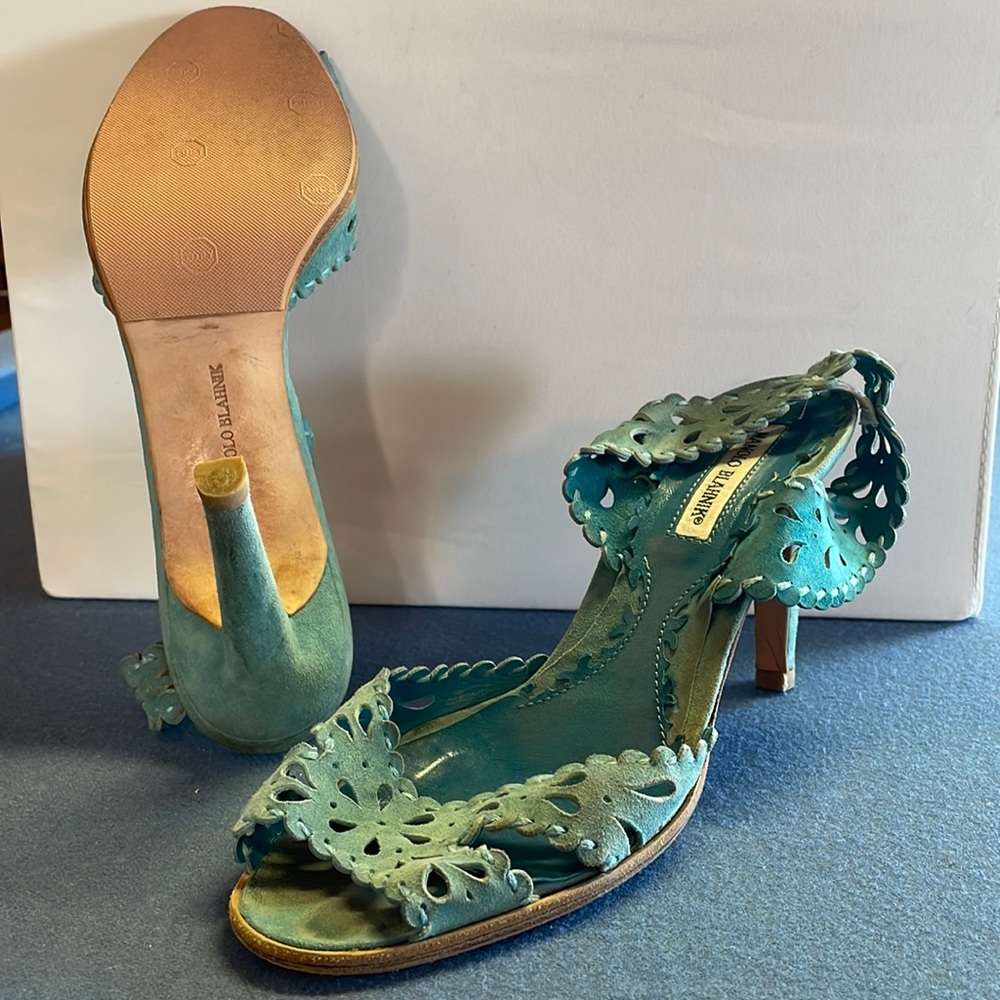 Suede Manolo Blahnik sling back heeled sandal, with original box and dust bag.